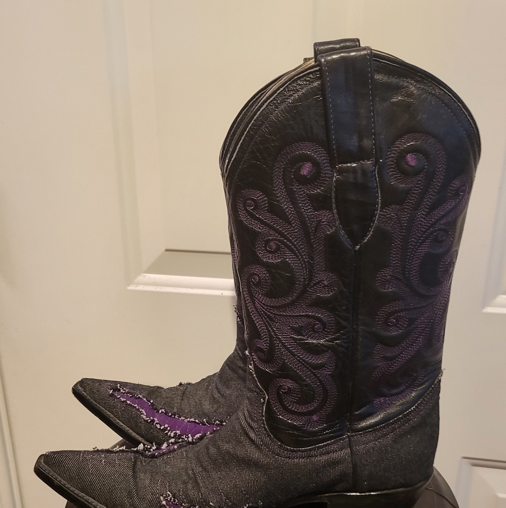 White Diamond Boots Size 8 Hand Made